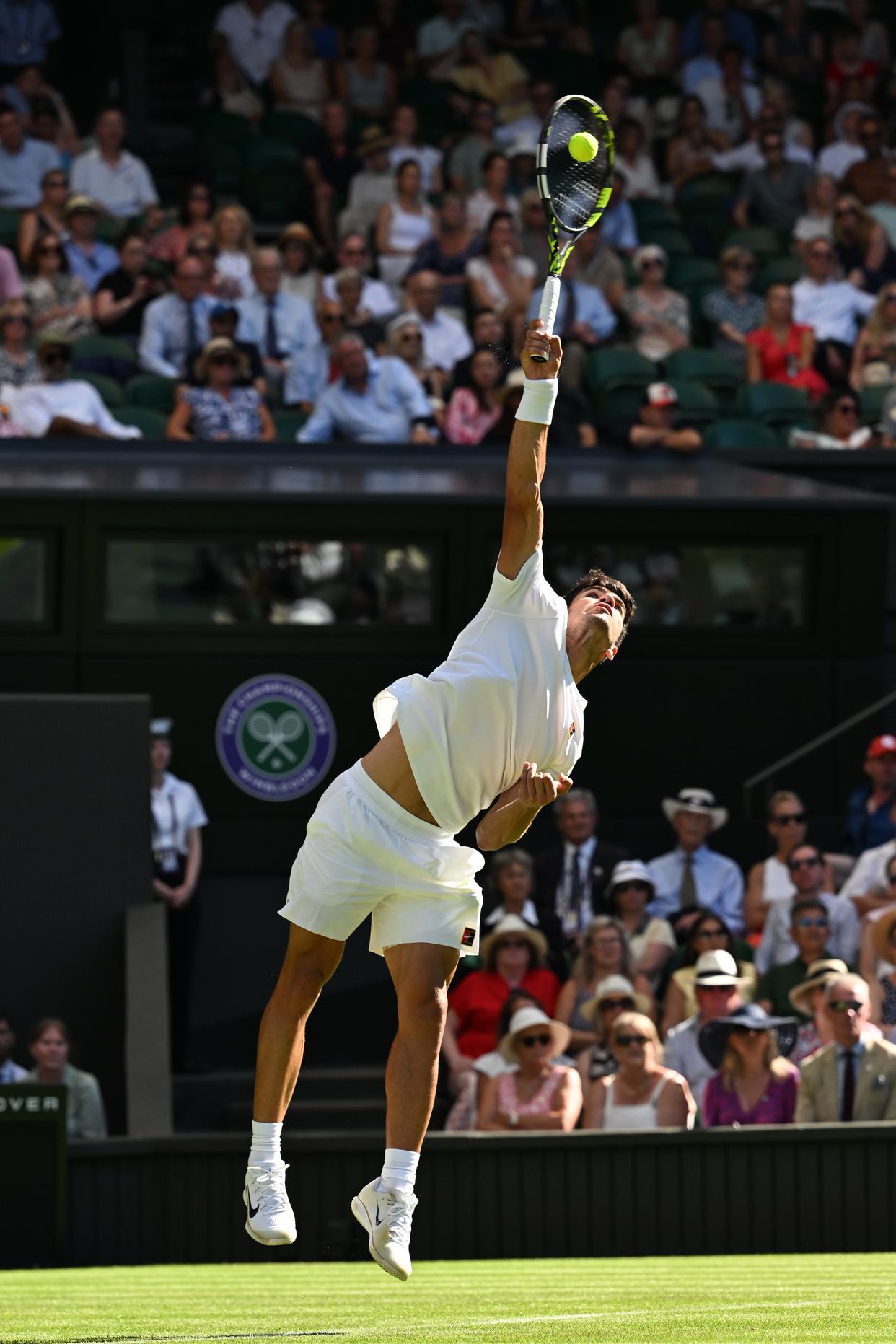 开云体育官网-蒙特卡洛大师赛绝杀温网，阿尔卡拉斯统治全场  第2张